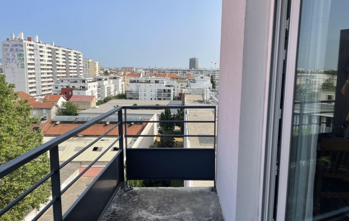  Annonces LYON 8EME Appartement | LYON (69008) | 24 m2 | 95 000 € 